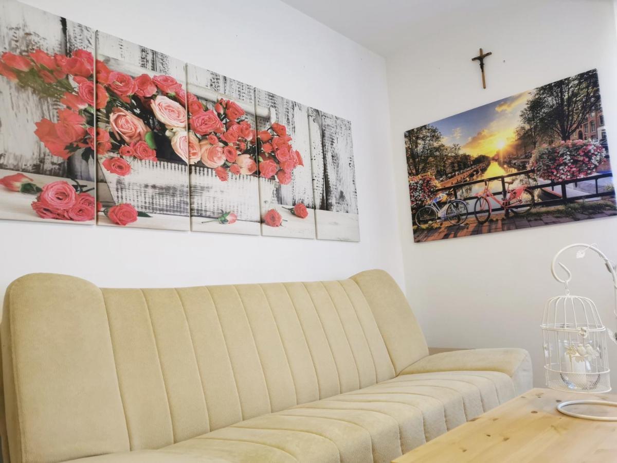 Urlaub Fuer Die Seele - Erholung Pur In Der Natur - Ferienhaus Mit Infrarotkabine & Relax-Raum Rucmanci المظهر الخارجي الصورة