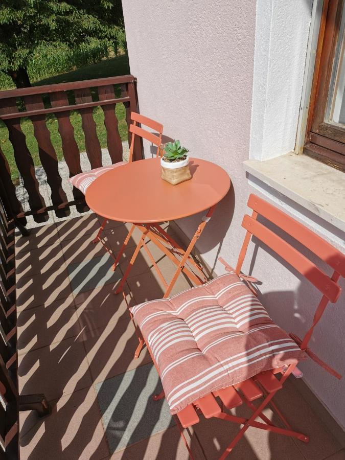 Urlaub Fuer Die Seele - Erholung Pur In Der Natur - Ferienhaus Mit Infrarotkabine & Relax-Raum Rucmanci المظهر الخارجي الصورة